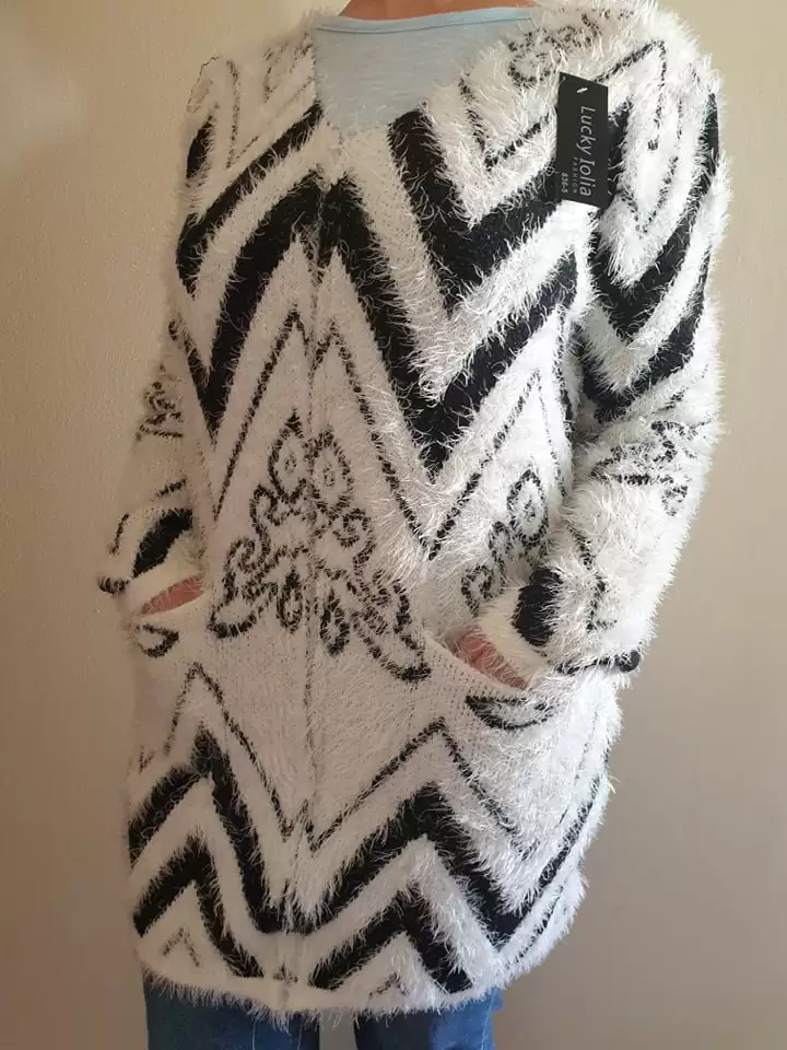 Cardigane pufoase cod H200 - imagine 2