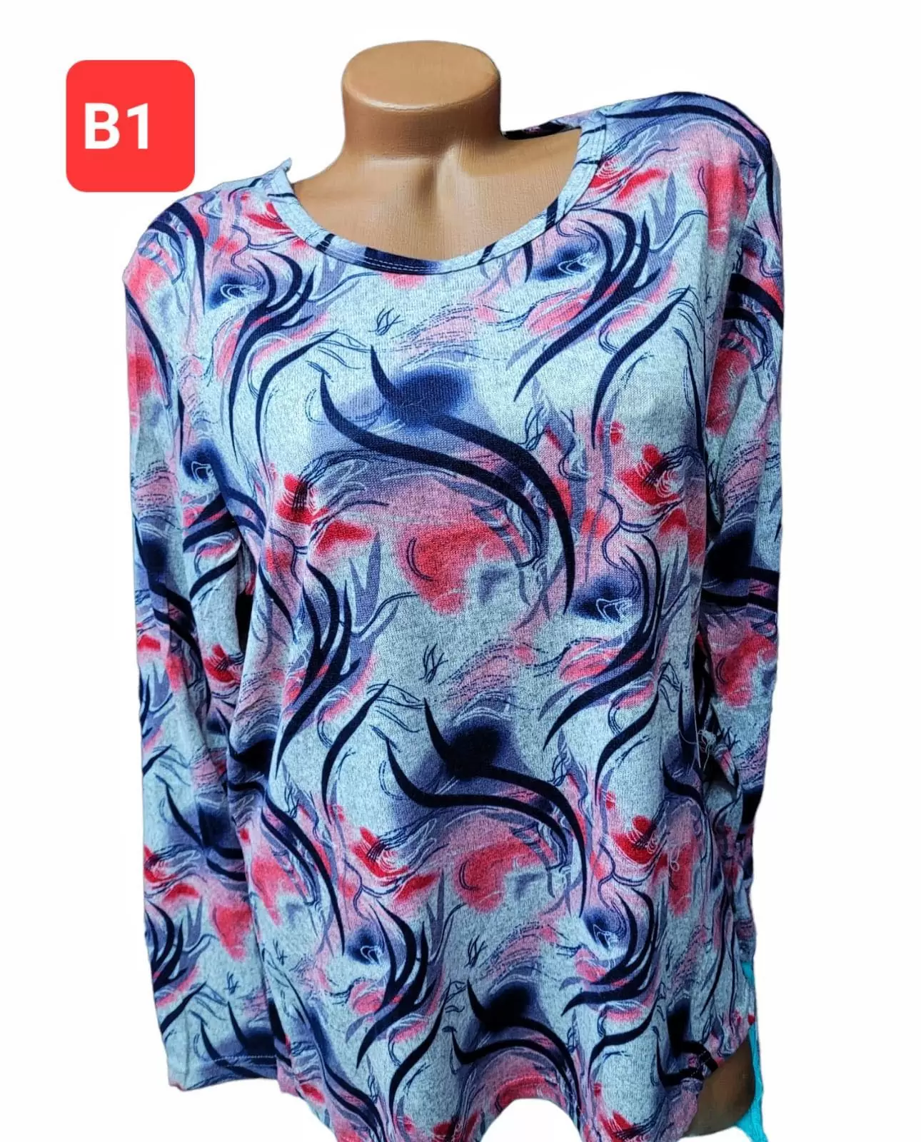 Bluze damă cod M102 - imagine 4