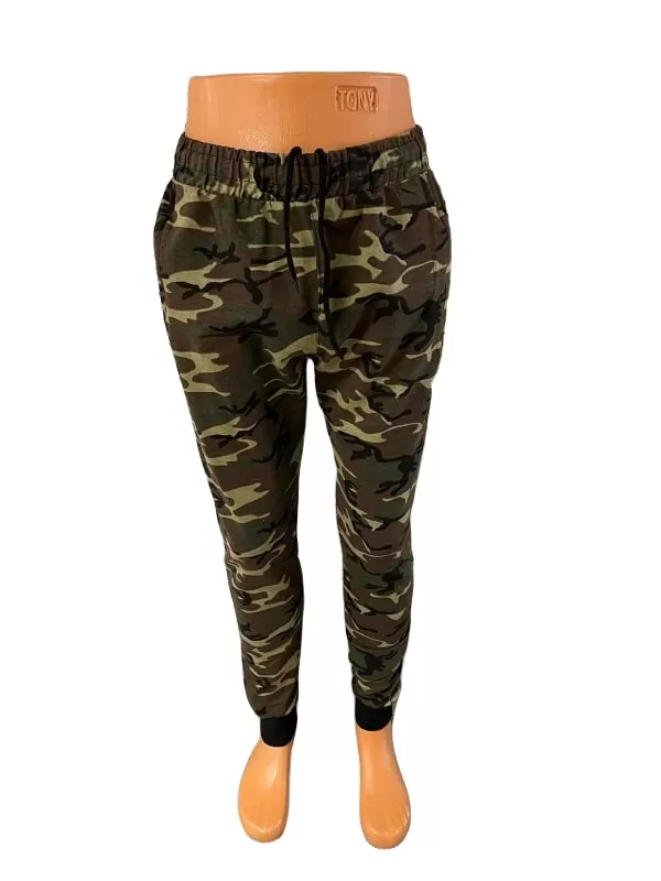 Pantaloni trening camuflaj